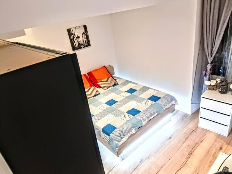 La Chambre Des Petits Voyageurs Sennecey-lès-Dijon Buitenkant foto
