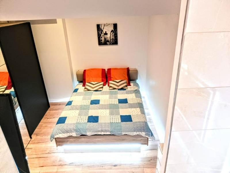 La Chambre Des Petits Voyageurs Sennecey-lès-Dijon Buitenkant foto