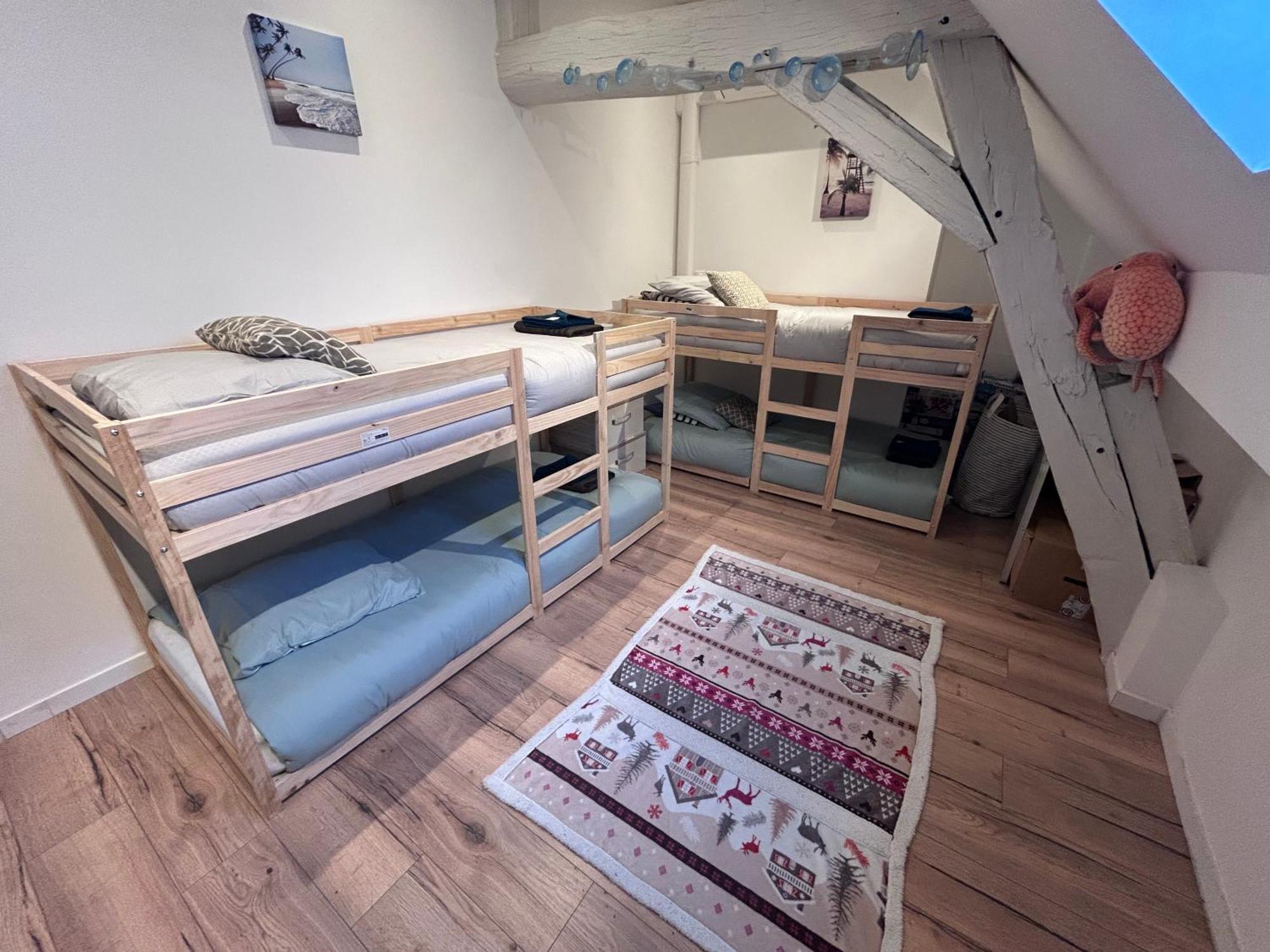 La Chambre Des Petits Voyageurs Sennecey-lès-Dijon Buitenkant foto
