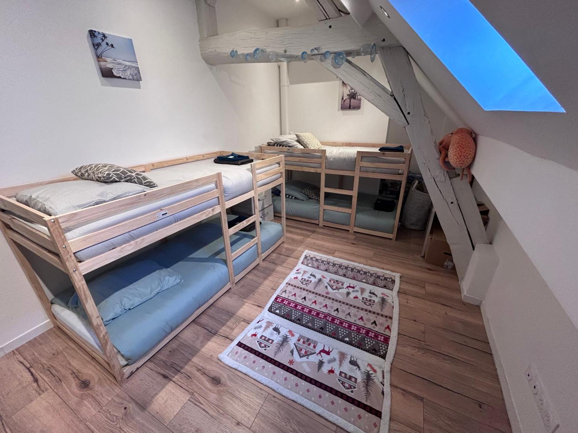 La Chambre Des Petits Voyageurs Sennecey-lès-Dijon Buitenkant foto